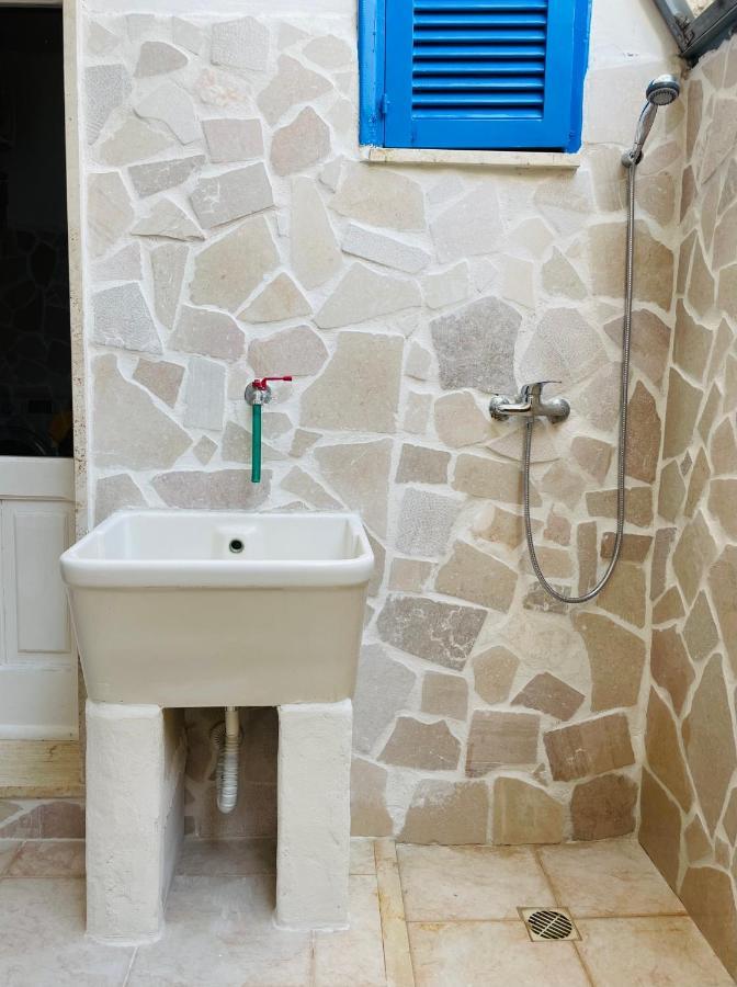 Lovely 2 Bedroom Rental Unit,Patio And Close Beach San Pietro in Bevagna Zewnętrze zdjęcie